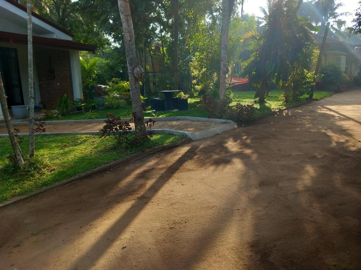 Shenya Villa Bentota Exterior photo